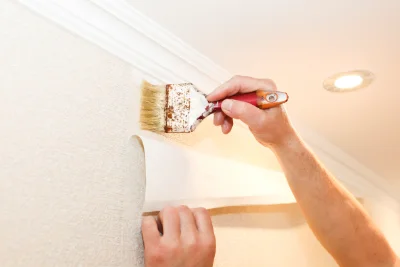 Pose de papier peint à Théding — revêtements muraux et toiles de verre